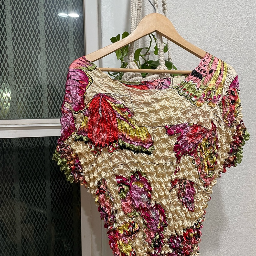 Vintage Butterfly Popcorn Blouse Top! (One of a kind)